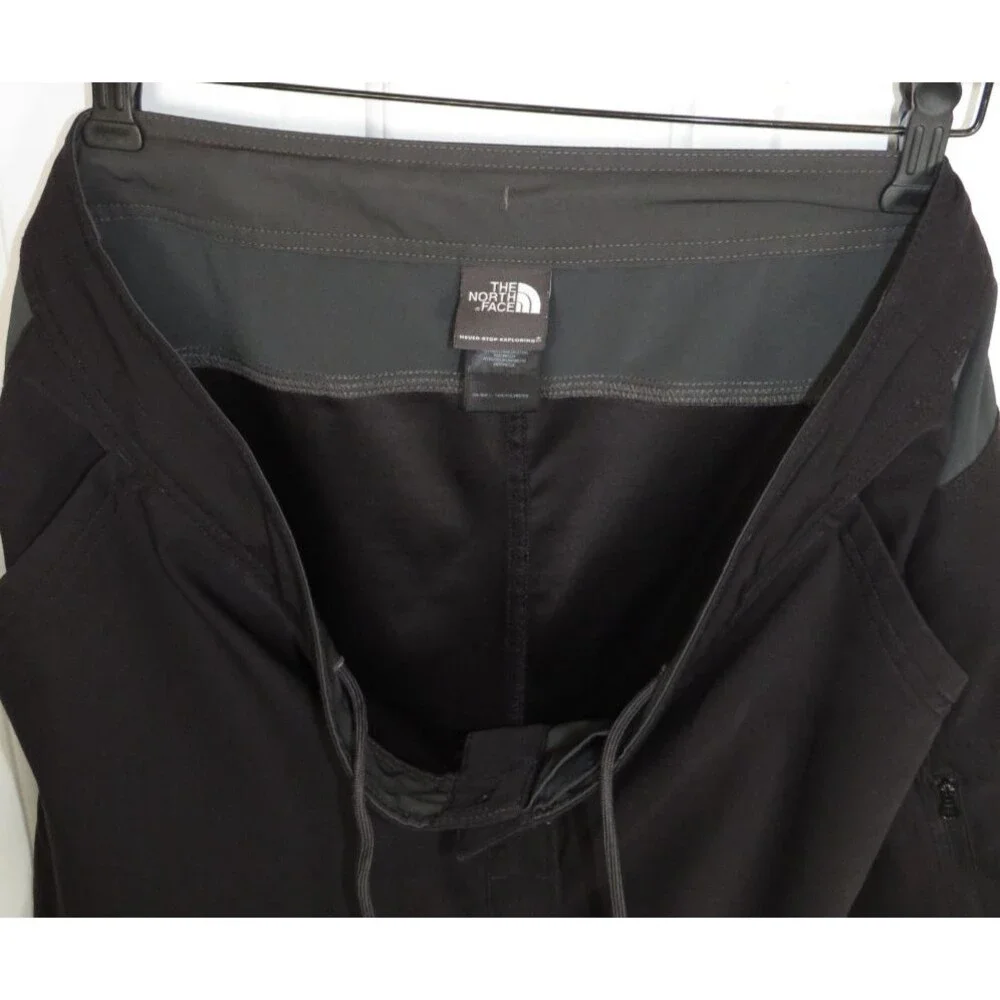The North Face Men's 38 Performance Cargo Pocket Gym Board Shorts 10